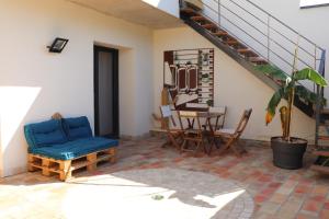 Gite Aigues Vives - Le Patio