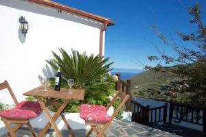 Charming apartment in Santa Cruz, 70 m² with terrace - Los Silos