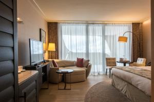 Standard Room room in AlpenGold Hotel Davos