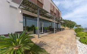 Hotel Lavender - Oleander Resort 