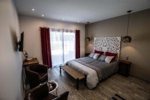 B&B / Chambres d'hotes Les Cuves - Saintes : photos des chambres