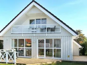 Three-Bedroom Holiday home in Gelting 7 - Gelting