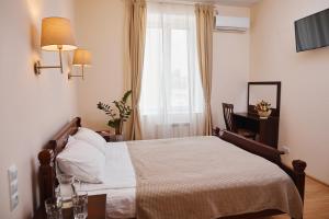 Two-Bedroom Suite room in ZBest hotels Айсберг Саратов