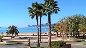 Orange Sunset, seaview & beach front img3