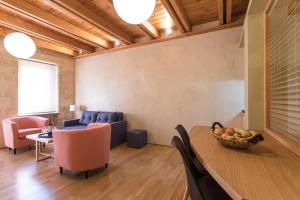 Polixenys Suites
