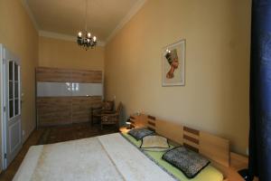 Apartment No. 20 Jaltská 3