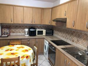 Appartement dans grande maison privé climatisé