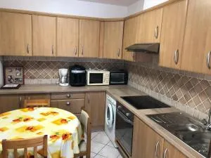 Appartement dans grande maison privé climatisé - Ollioules