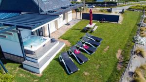 Maisons de vacances La maison des gardiens de l'Ocean avec spa - gite plougonvelin : photos des chambres