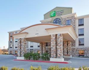 Holiday Inn Express Hotel & Suites Dallas South - DeSoto, an IHG Hotel in Hutchins