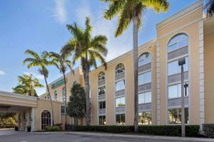 La Quinta Inn & Suites by Wyndham Sunrise