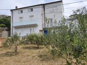 Relax House Rosemary