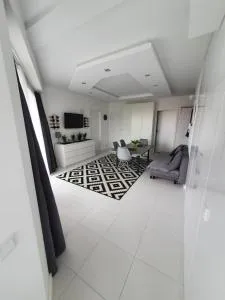 Horyzont - 米兹多洛杰