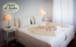 Standard Double or Twin Room with Shared Bathroom room in Chalet D´Ávila Guest House