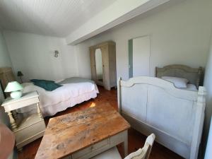 Maisons de vacances Domaine De Marlas - Gite de Charme : photos des chambres