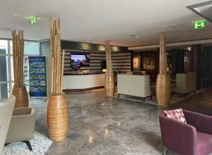 SL'otel im Parforcehaus - Plötzkau