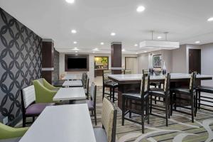 La Quinta by Wyndham Knoxville North I-75