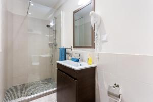 Mariners (1) - Bright and stylish apartment - walk to the beach