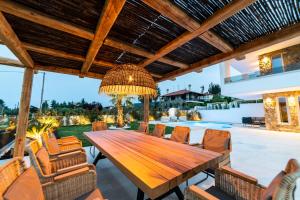 Achinos Luxury Accomodation- Pefkochori Chalkidiki