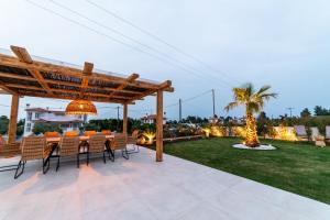 Achinos Luxury Accomodation- Pefkochori Chalkidiki