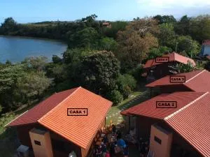 Pousada Biso Finoca Ibiraquera - 因比图巴