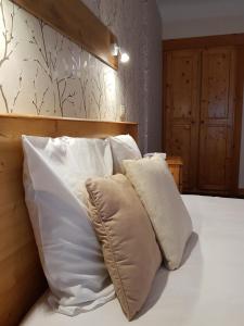 Hotels Savoy Hotel & Restaurant : photos des chambres