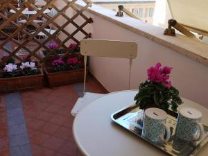 Deluxe Double Room with Balcony room in AFFRESCHI AL VATICANO