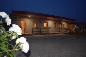 Rose Garden Apartments