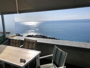 Appartements Viangella - Dramatic sea view! Top floor 2km to Monaco : photos des chambres