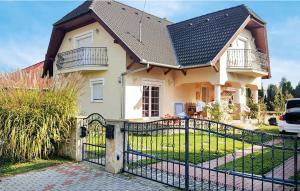 Pelso Vendégház - 4hvězdičkové hotely ve městě Balatonberény