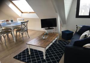 Appartements TOUT A PIED ! parking prive - T2 25m2 cosy : photos des chambres