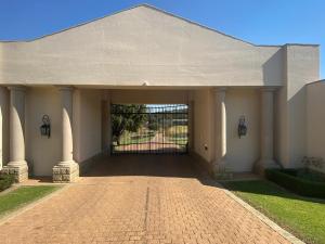 Tamryn Manor Guest House