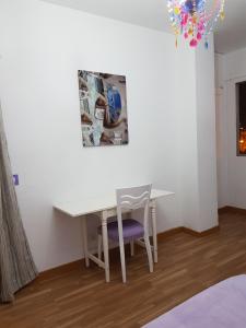 La Naval 209, 3ºA - DENVER -