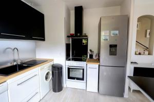 Maisons de vacances Villa Les Albizias : photos des chambres