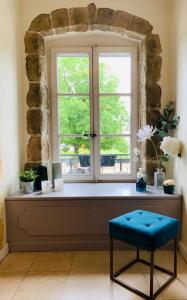 LHôtel by Hostellerie du Château