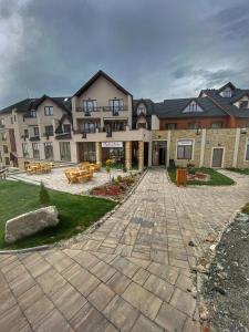 Milmari boutique S3 lux