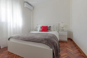 Duplex Tejon & private terrace by ELE Apartments