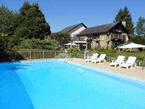 Villa de 8 chambres avec piscine privee jardin amenage et wifi a Haut de Bosdarros