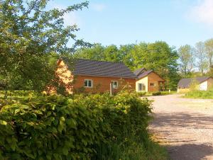 Chalet de 2 chambres avec jardin clos et wifi a Berville