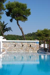 Cape Kanapitsa Hotel & Suites Skiathos Greece