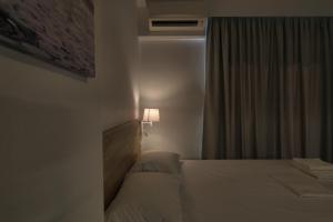 Downtown Studio Superb Location