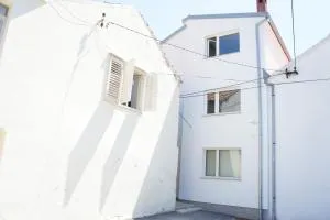 Apartments Zara - Smirić