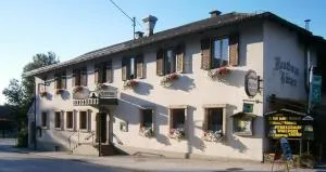 布格旅馆 - 圣伊基顿