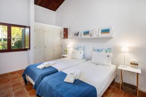 Pura Vida Falésia by The Portuguese Butler