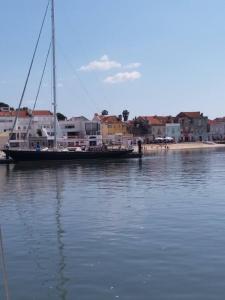 Casa do Rio - Riverside House