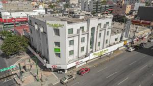 Hotel Plaza del Arco - Monterrey