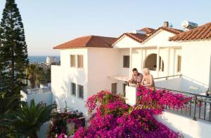 Minoa Apartments Heraklio Greece