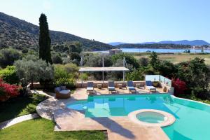 Grand Bleu Apartments & Villas Argolida Greece