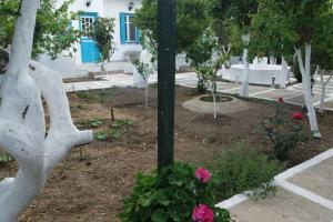 PERIVOLI 1-CHORA(5min away from the center by car) Naxos Greece