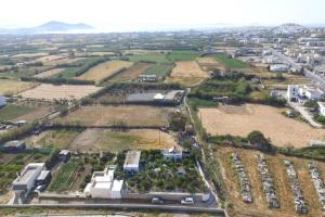 PERIVOLI 1-CHORA(5min away from the center by car) Naxos Greece